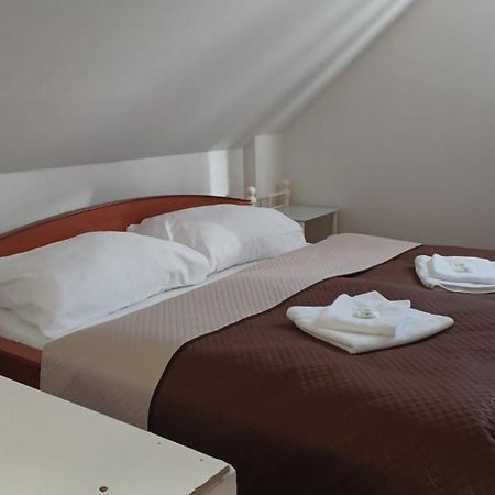 Apartmány Orlová - ubytování v soukromí Esterno foto